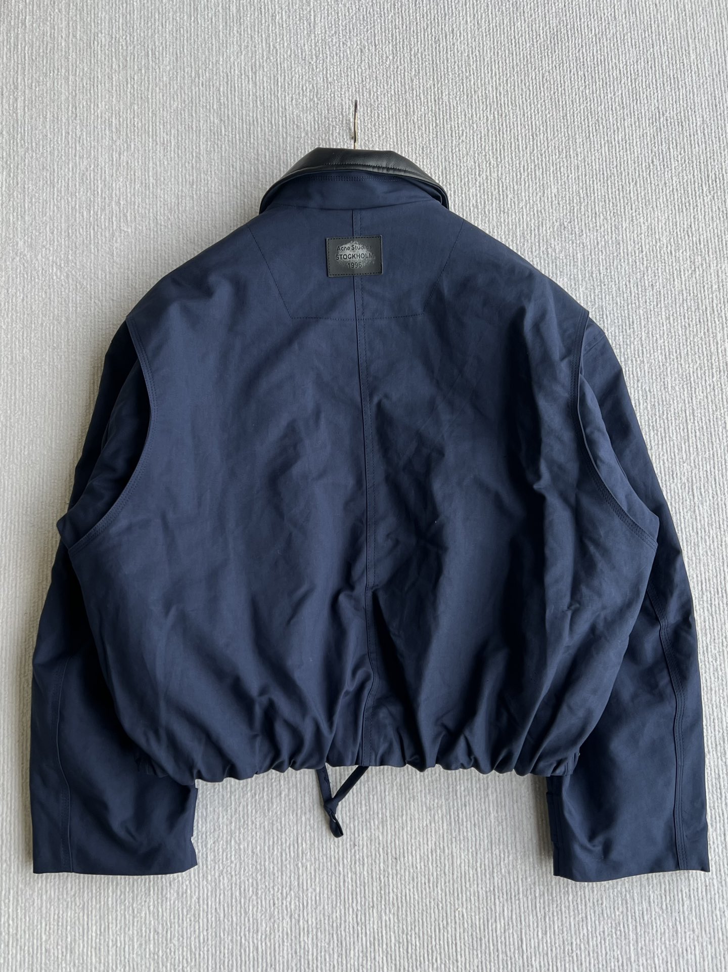 Acne Studios ロゴ入り チェスターコート ファッション ベルト付き 裾引き ブルー - 画像 6