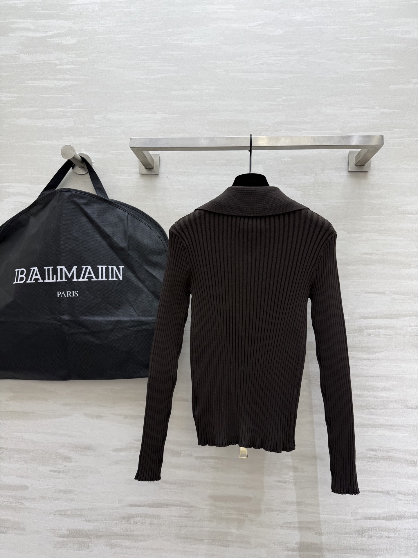 BALMAIN | 300| リブニット メタルジッパー ポケット付き ブラック - 画像 6