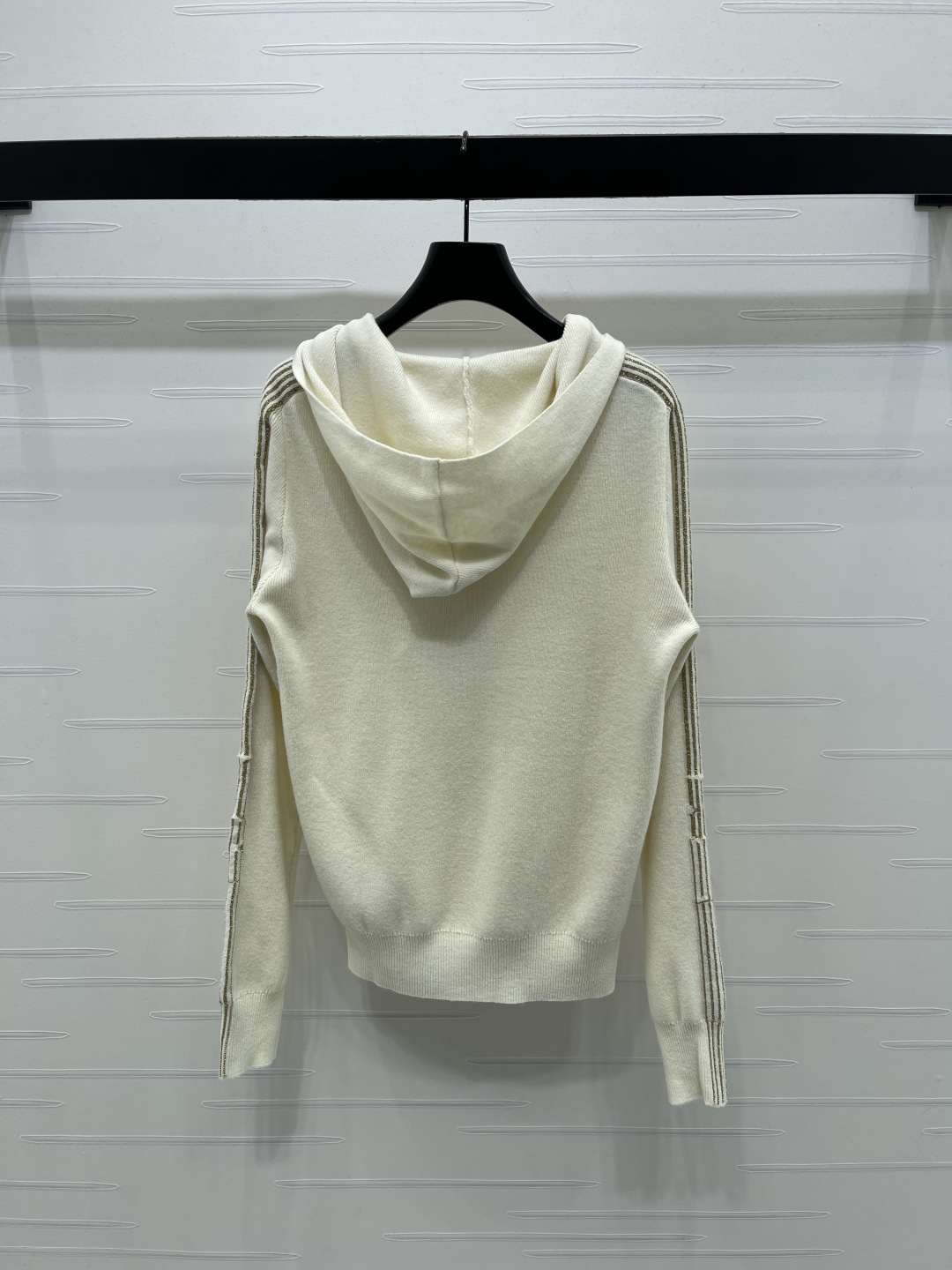 Dio ニットパーカー | フルジップ フード 金糸ライン サイド ストレッチ ワンピース 300W 2025年秋 白 92%山羊絨 - 画像 8