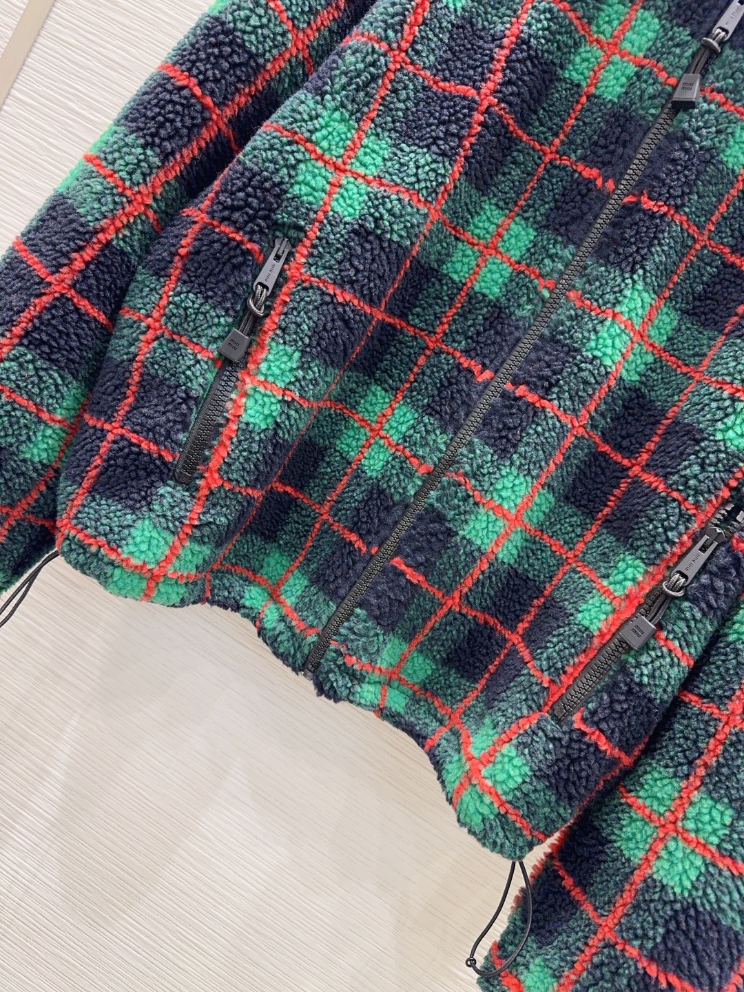 Miu Miu 2025FW フェイクファー フルジップ グレンチェック ブラック/グリーン/レッド - 画像 8