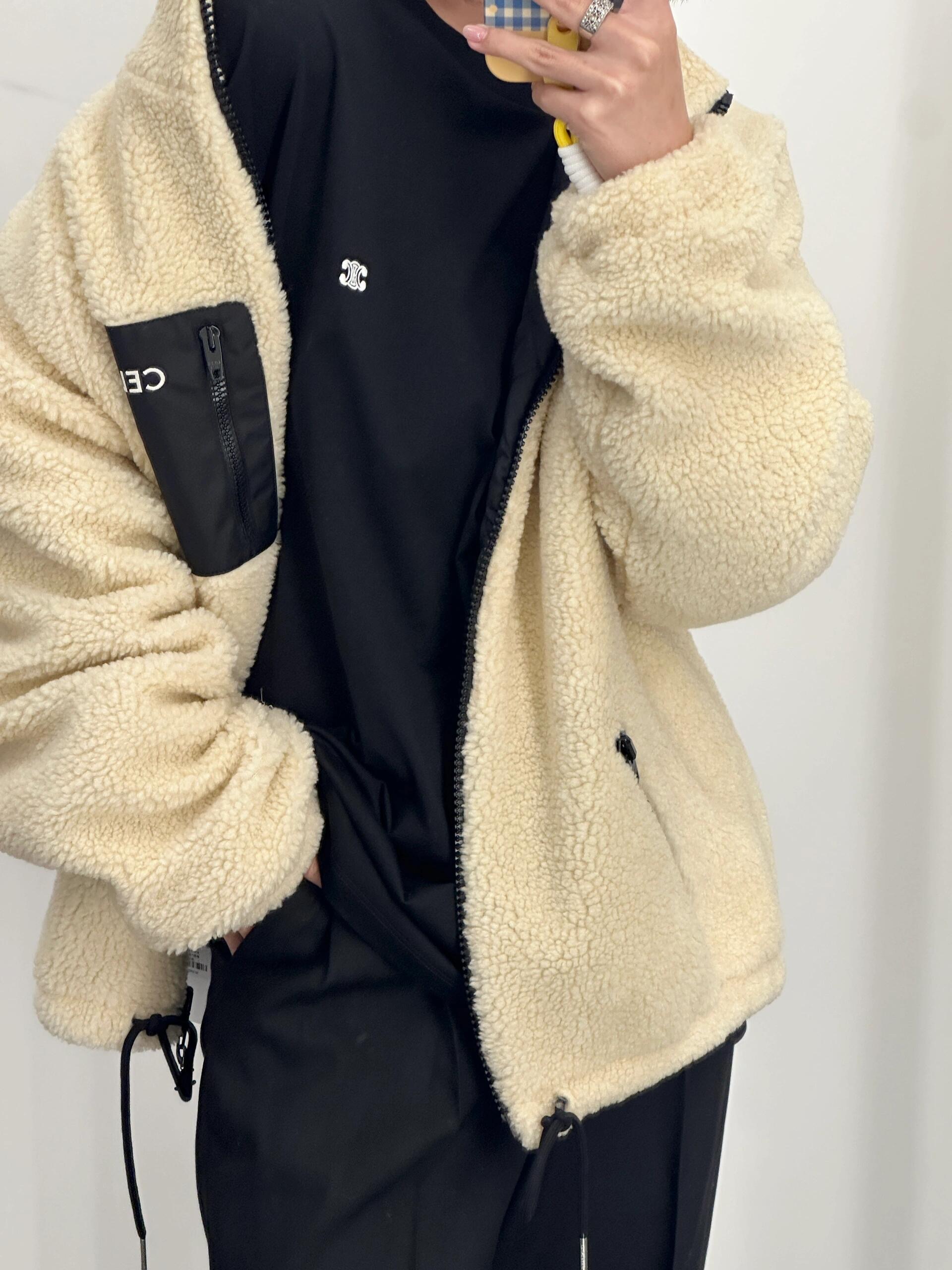 CELINE 340 Celin 25Fw ロゴポケット ファー フリース ファッション | オフホワイト/ブラック - 画像 8