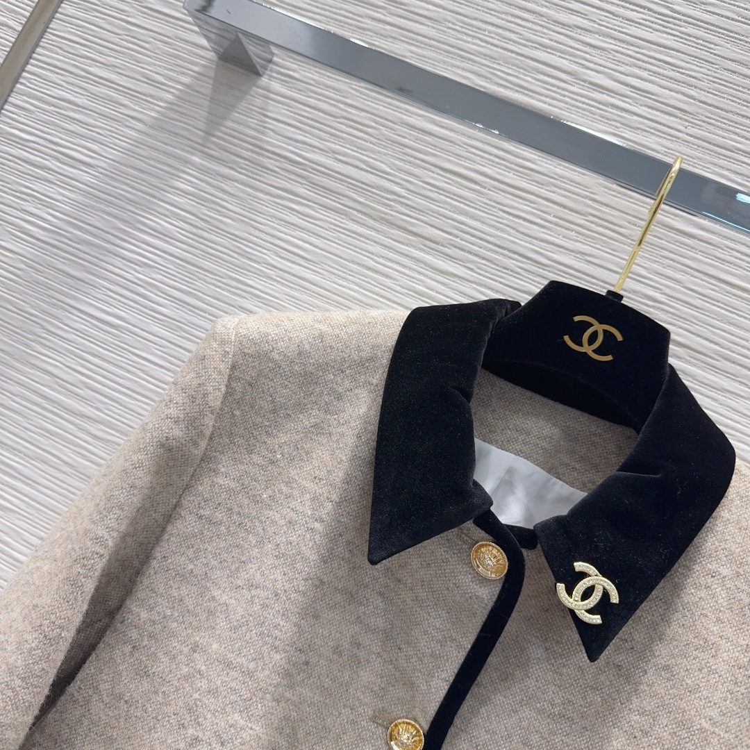 350 Chane 2025FW ベルベットカラー ベルベット襟 黒 ベルベット袖口 オフホワイト ポリエステル100% - 画像 3