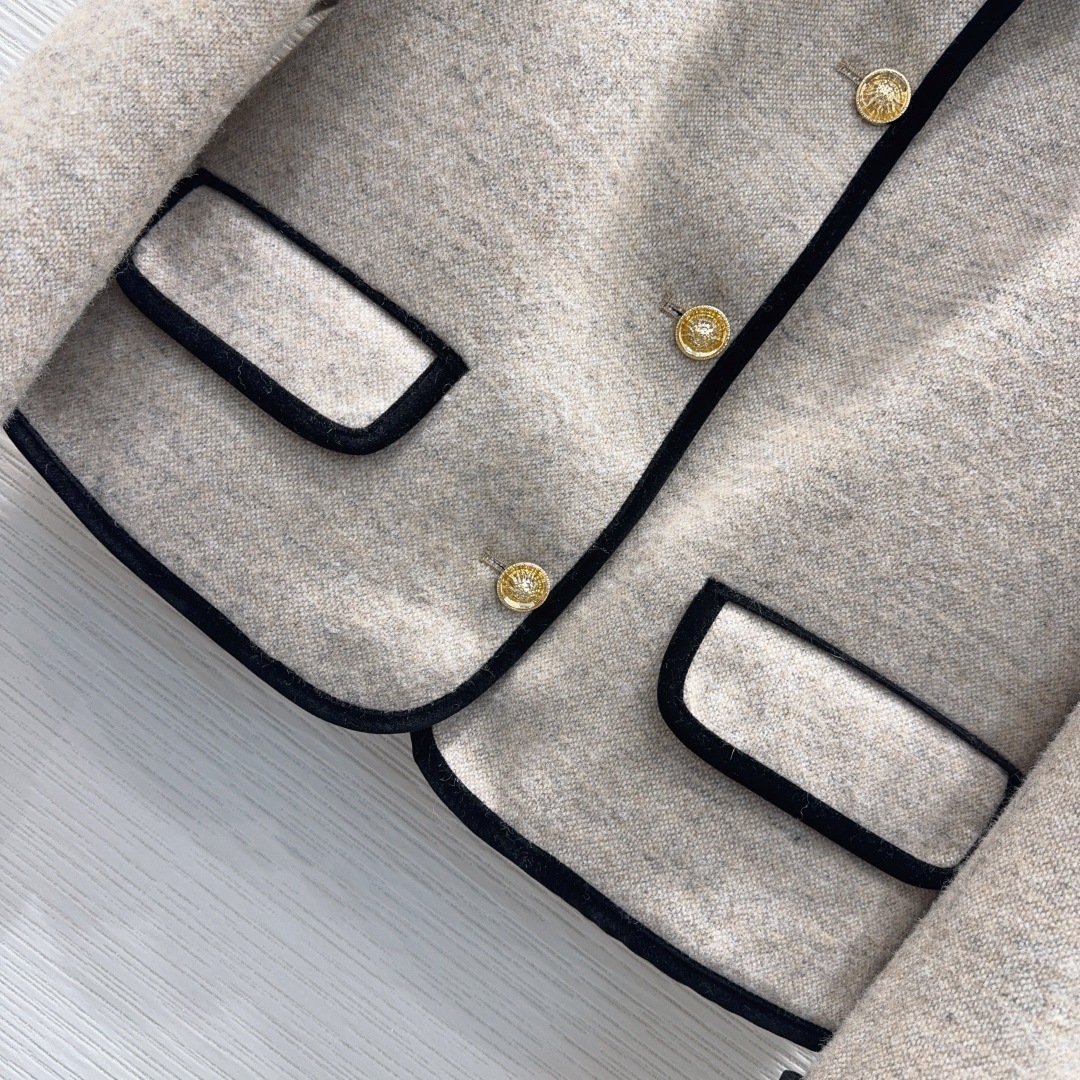 350 Chane 2025FW ベルベットカラー ベルベット襟 黒 ベルベット袖口 オフホワイト ポリエステル100% - 画像 5