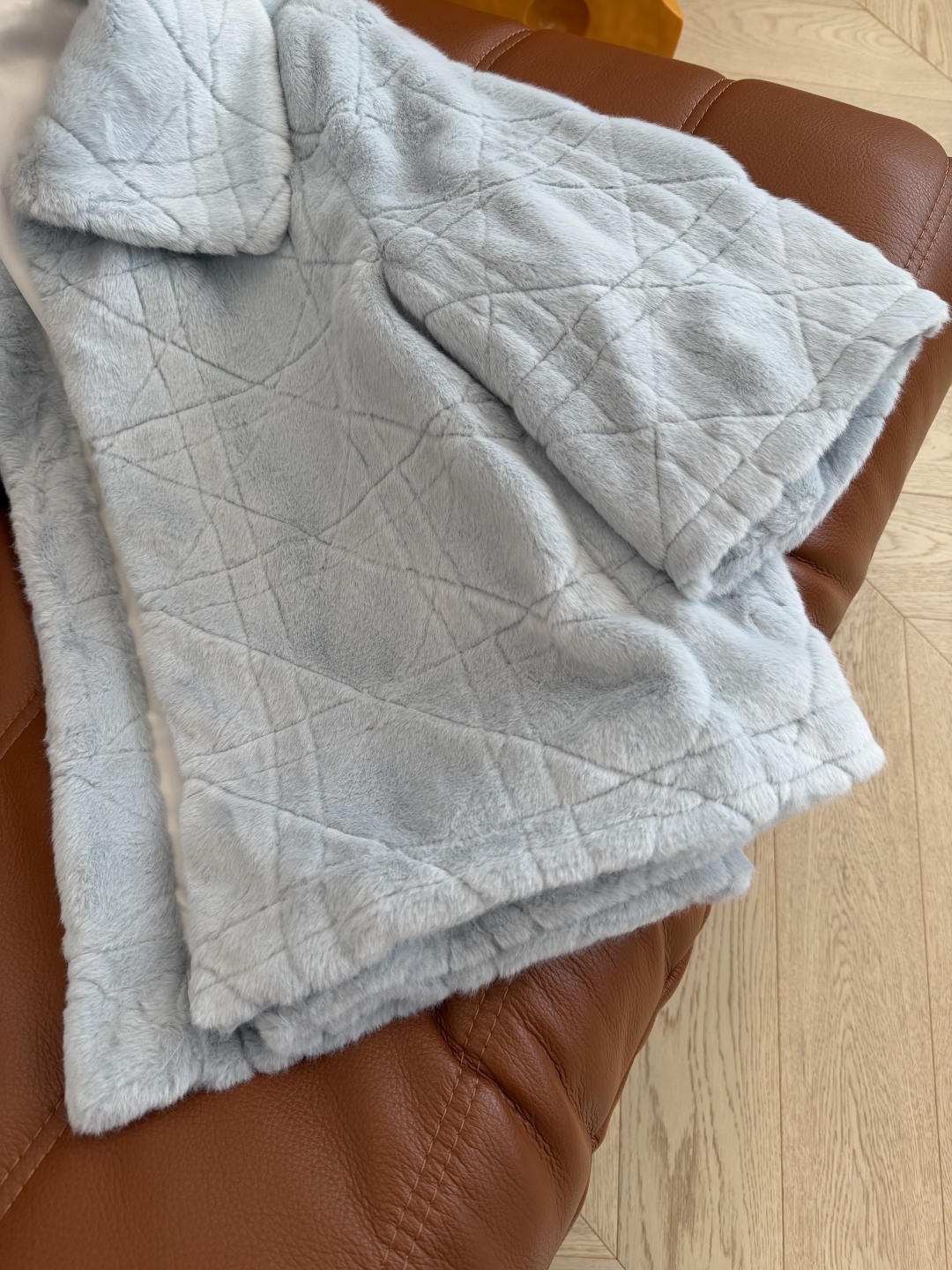 390 Dio25 秋冬 ディオール風 ライン カラー付き ファイバー素材 ライトブルー - 画像 7