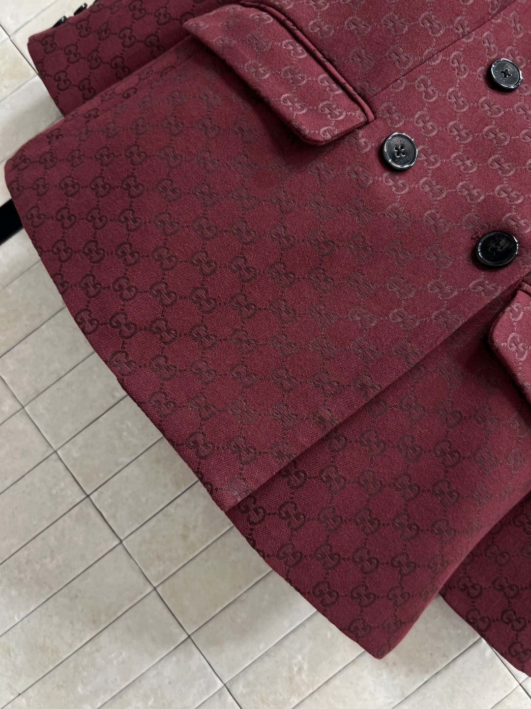 Gucci | 25早秋新作 レッド GGトゥイスト ファブリック フィットウエスタンジャケット レッド - 画像 4