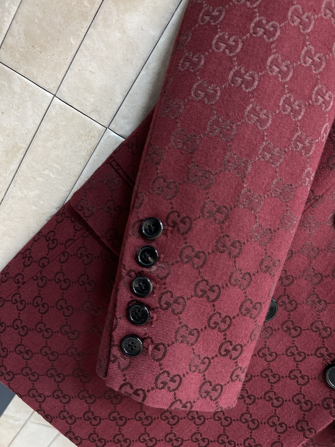 Gucci | 25早秋新作 レッド GGトゥイスト ファブリック フィットウエスタンジャケット レッド - 画像 6