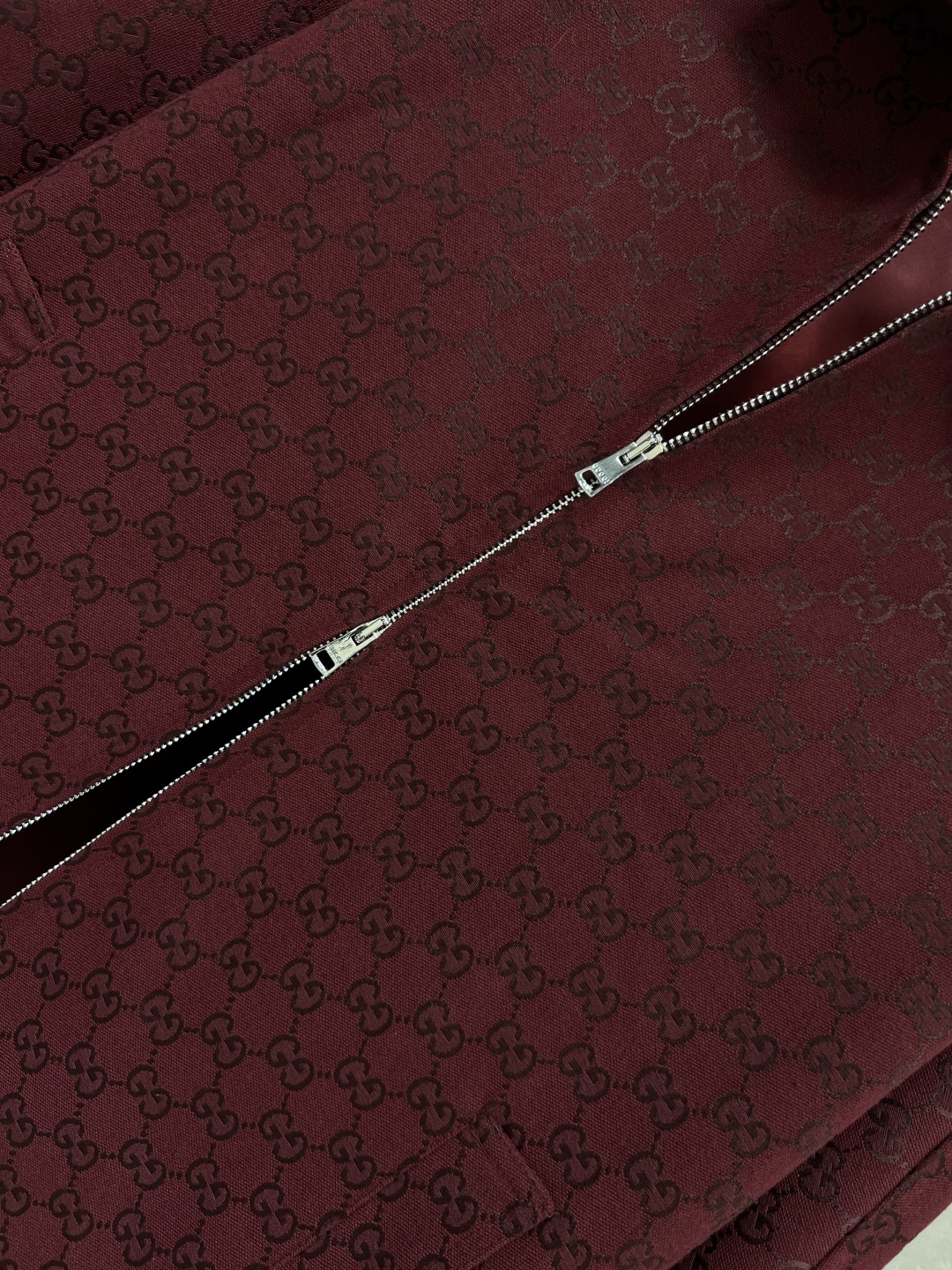 GUCCI 390 グラフィックロゴ ファブリック グラフィック グラフィック レッド インナーレザー ジャケット - 画像 3