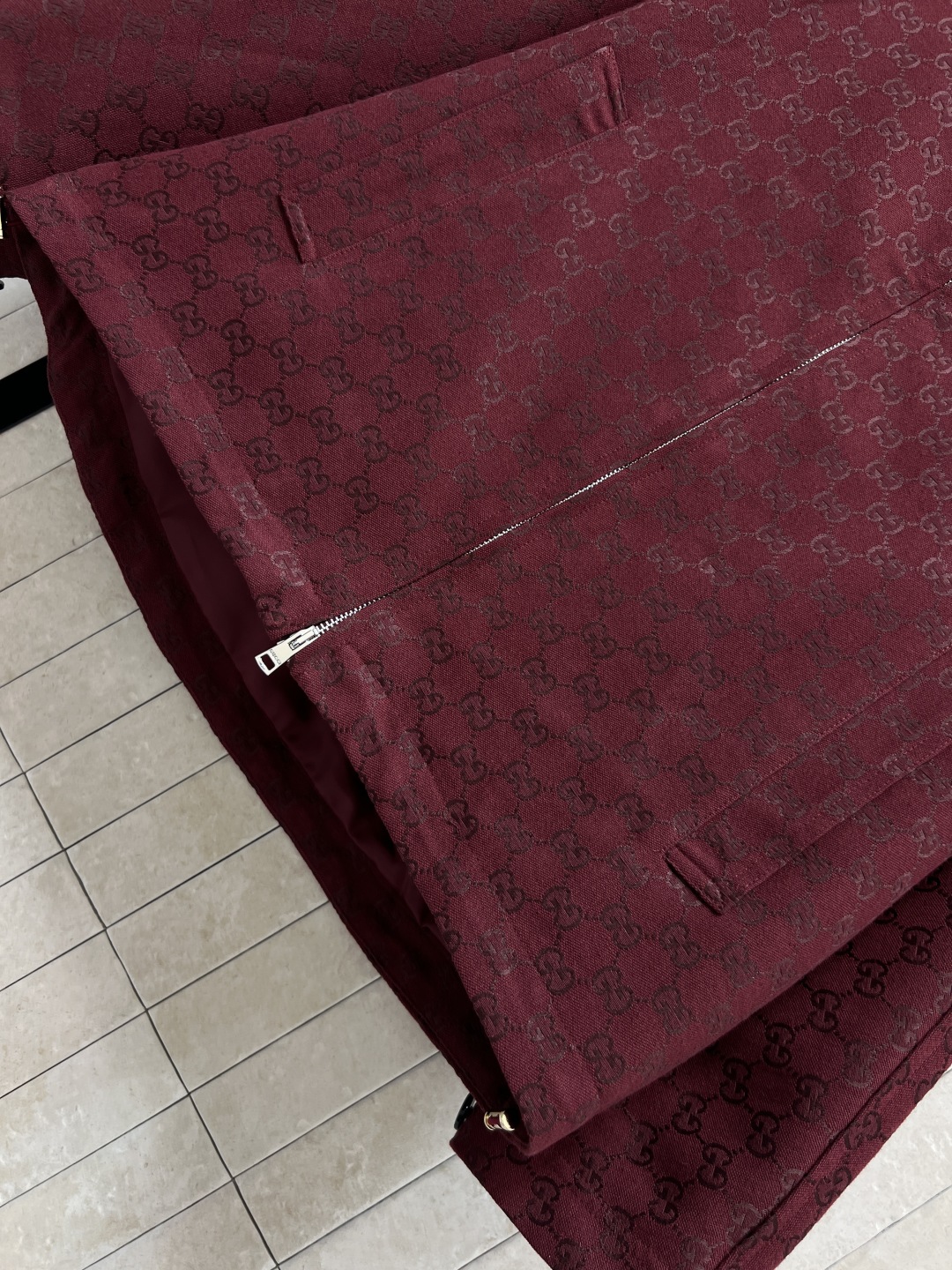 GUCCI 390 グラフィックロゴ ファブリック グラフィック グラフィック レッド インナーレザー ジャケット - 画像 4