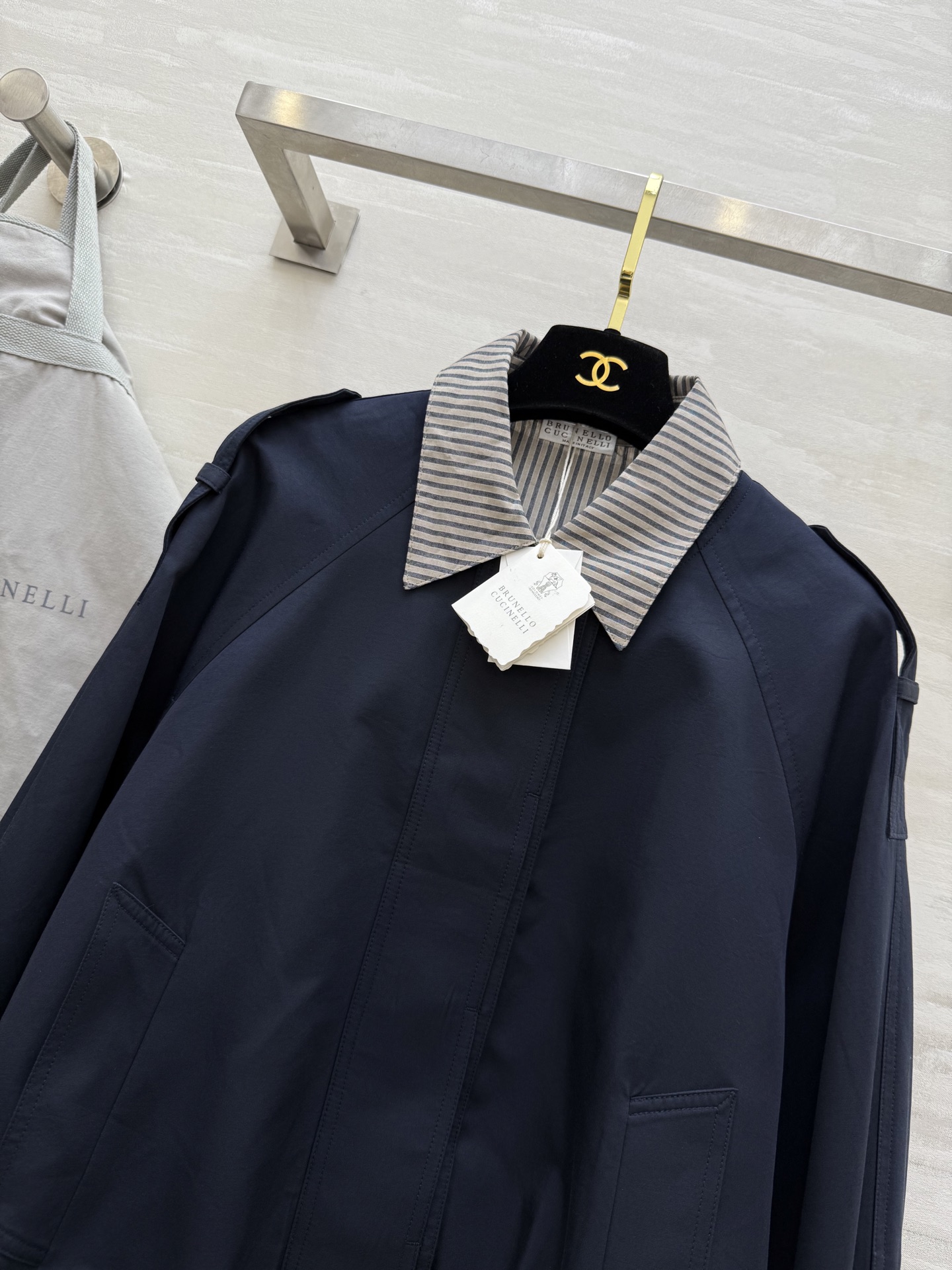 BRUNELLO CUCINELLI 440 フェイク2トーン ロングコート ストライプ襟 ブルー - 画像 7