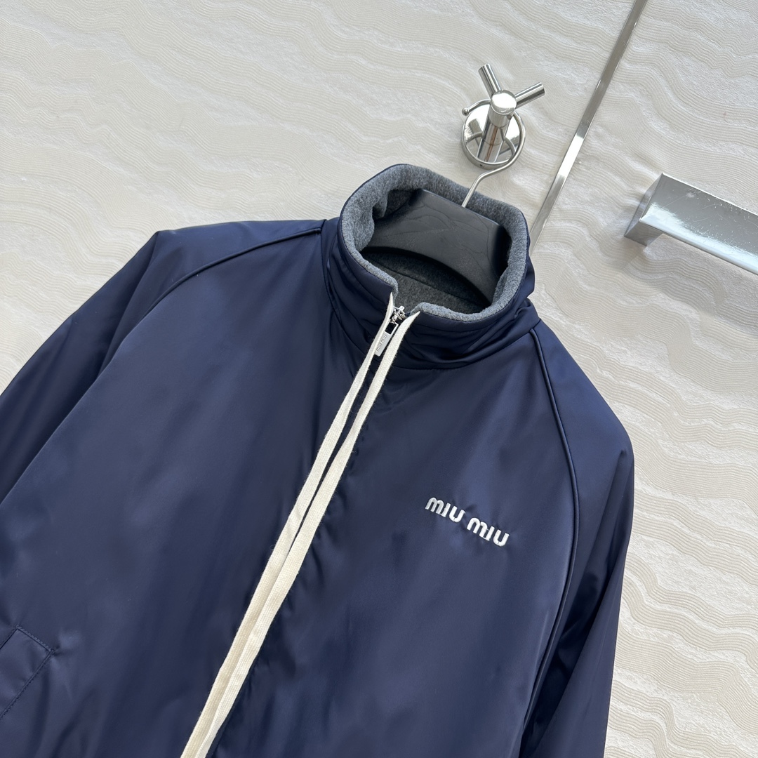 miu miu 440 ダブルフェイスジャケット 保温 防風 ブルーブラック - 画像 3