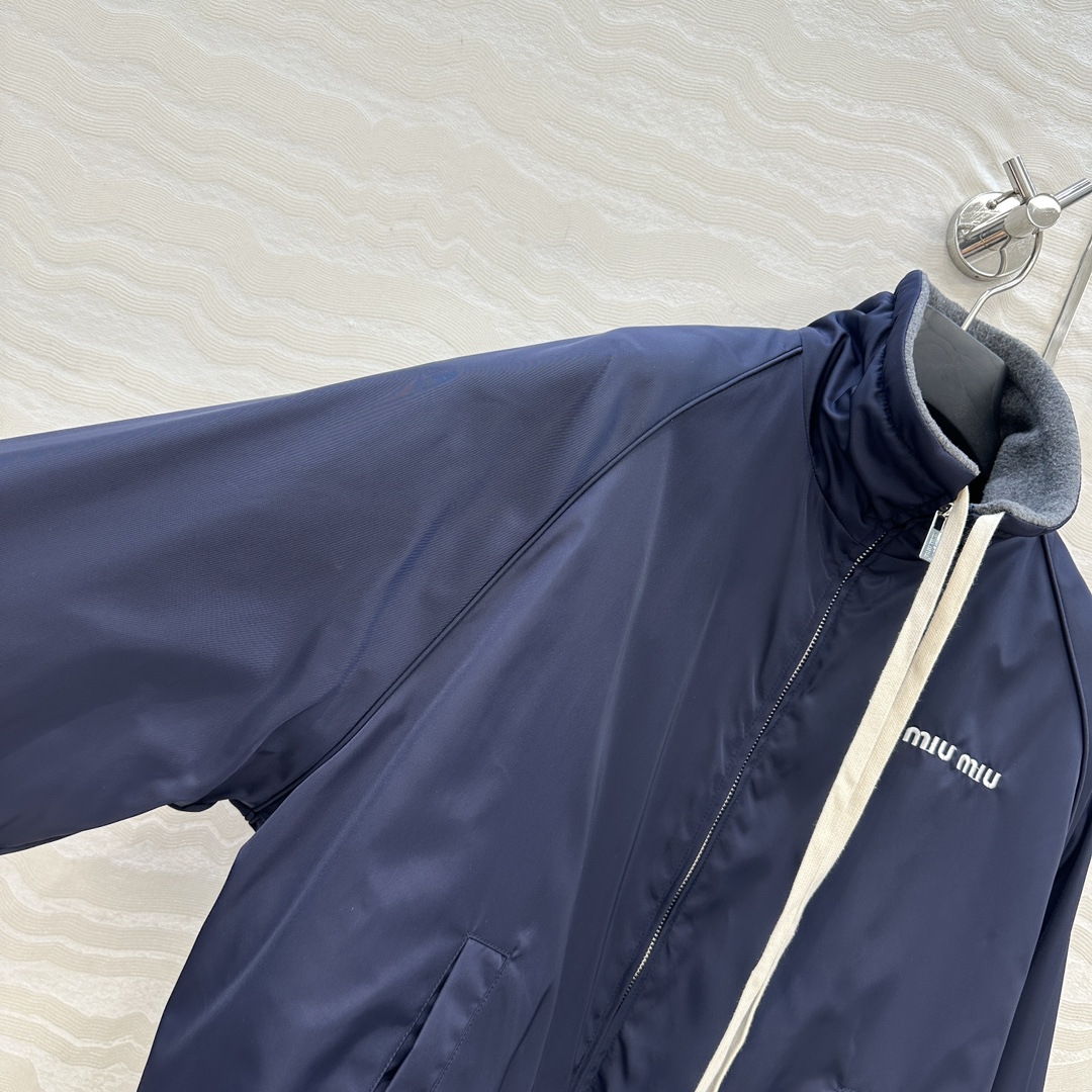 miu miu 440 ダブルフェイスジャケット 保温 防風 ブルーブラック - 画像 5