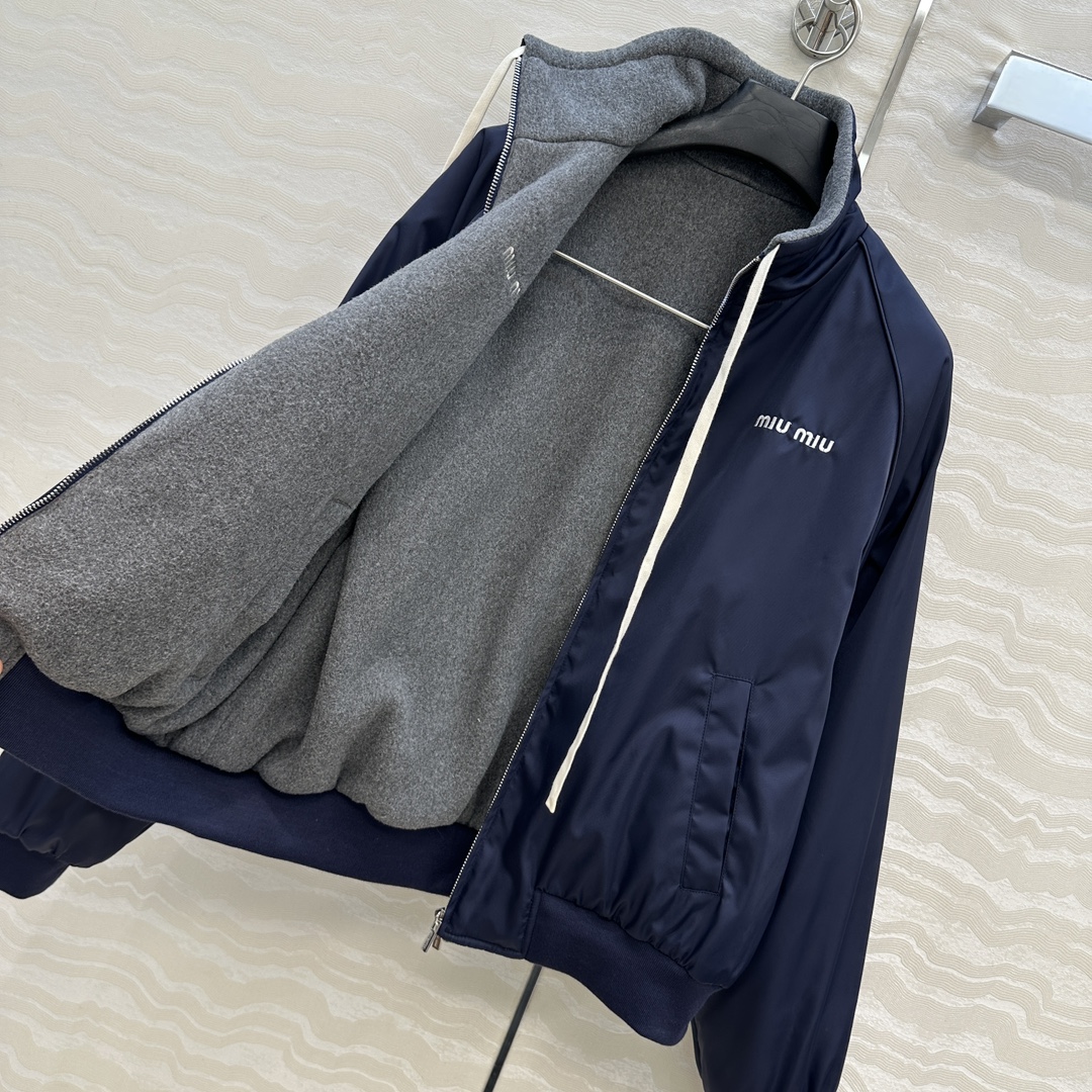 miu miu 440 ダブルフェイスジャケット 保温 防風 ブルーブラック - 画像 7
