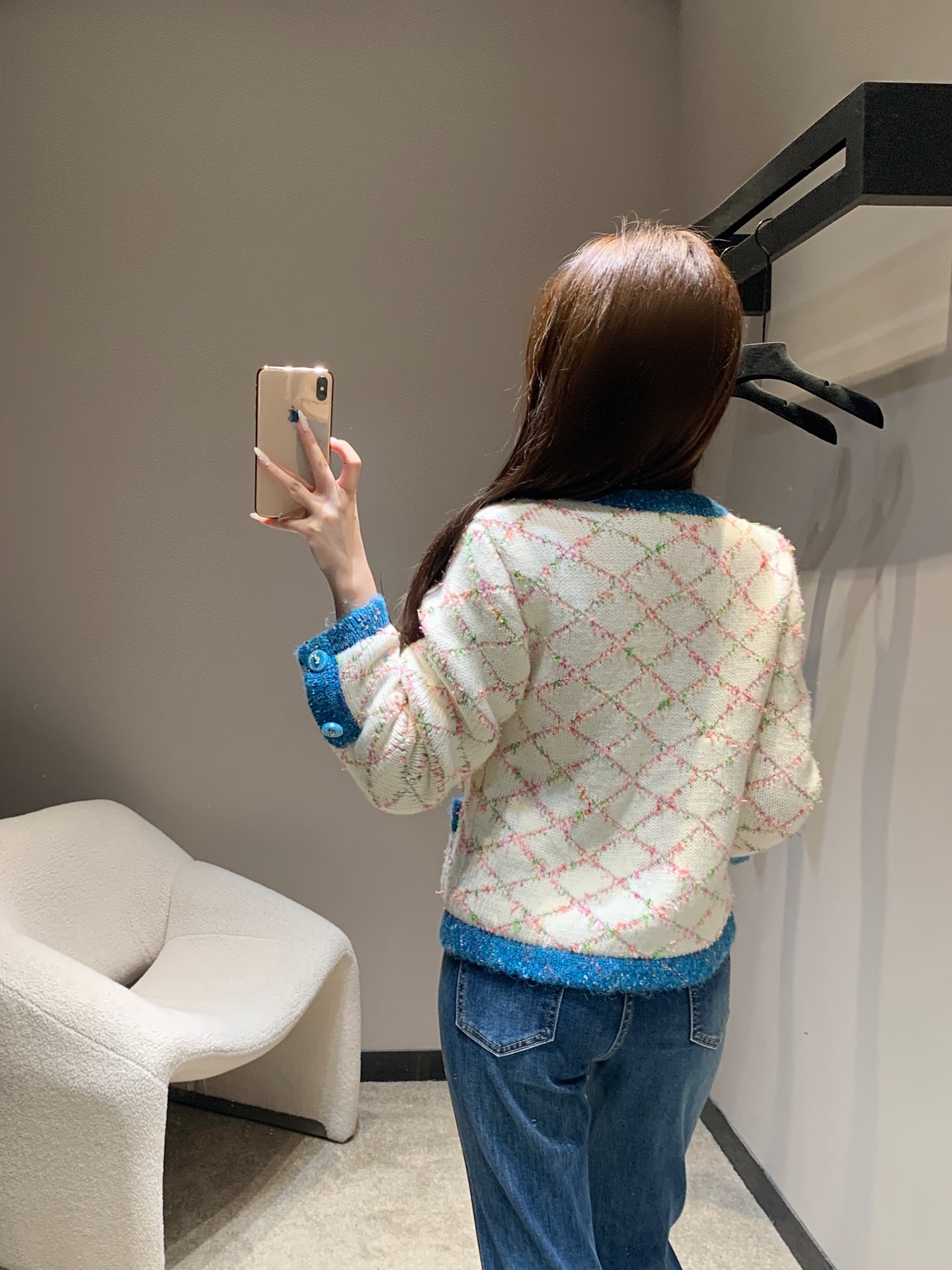 450 Chael 25B 高級手工坊シリーズ ロゴ入り メンズ ファッション ブルーファスナー 青色 刺繍 ハンドメイド カーディガン 2024SS - 画像 9