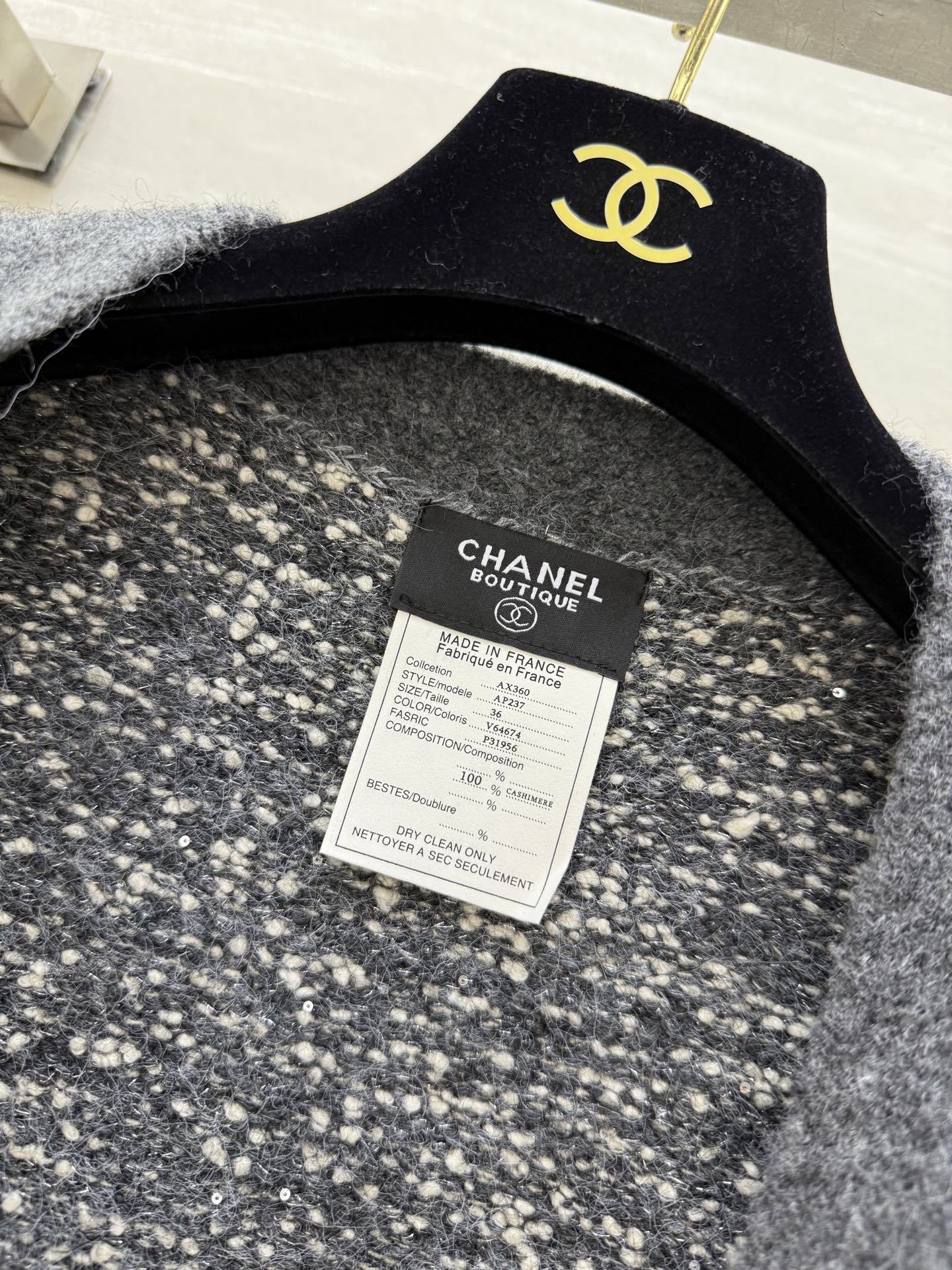 CHANEL | 450 Chane2 秋冬新作 ボンパードニット グレー 100%カシミア - 画像 8