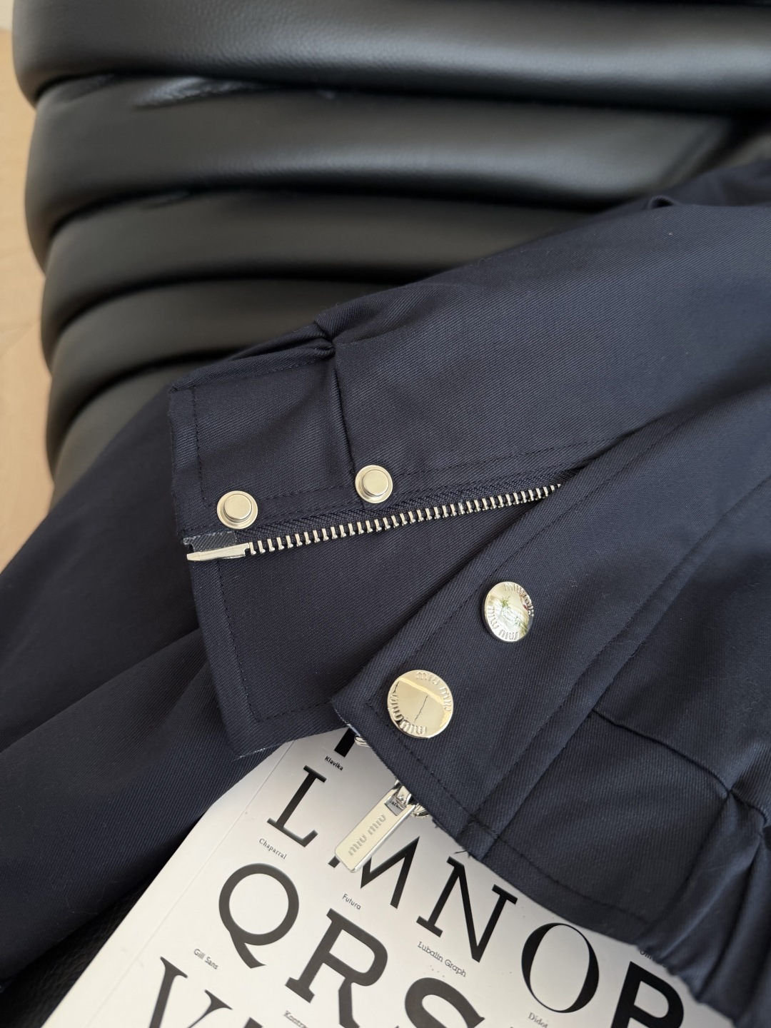 490 25秋冬 ミュウ系 グラデーション ミニスカート | 裏地綿入り 藏青色 3サイズ対応 - 画像 6