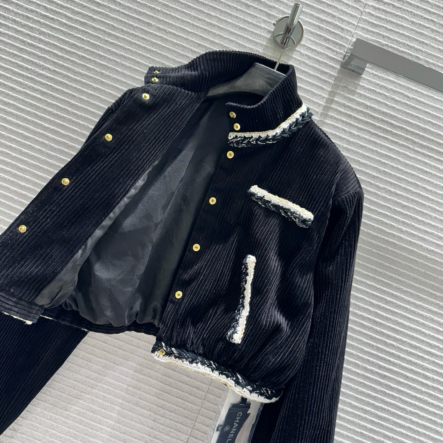 CHANEL 490 ライン 25K 36.38.40 ラウンドファスナー 黒 フランネル | 黒 白 毛糸 ボタン 裏地 花柄 オーダー 制作 - 画像 3