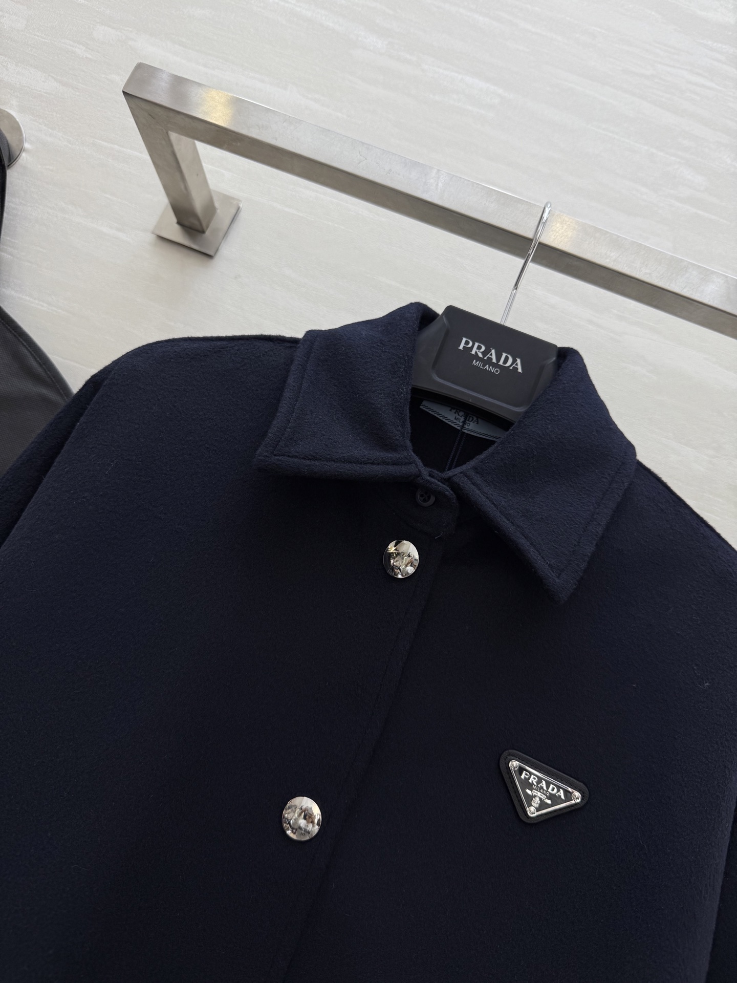 PRADA ニット メンズ 24FW 羊毛 ブルゾン ブラック - 画像 4