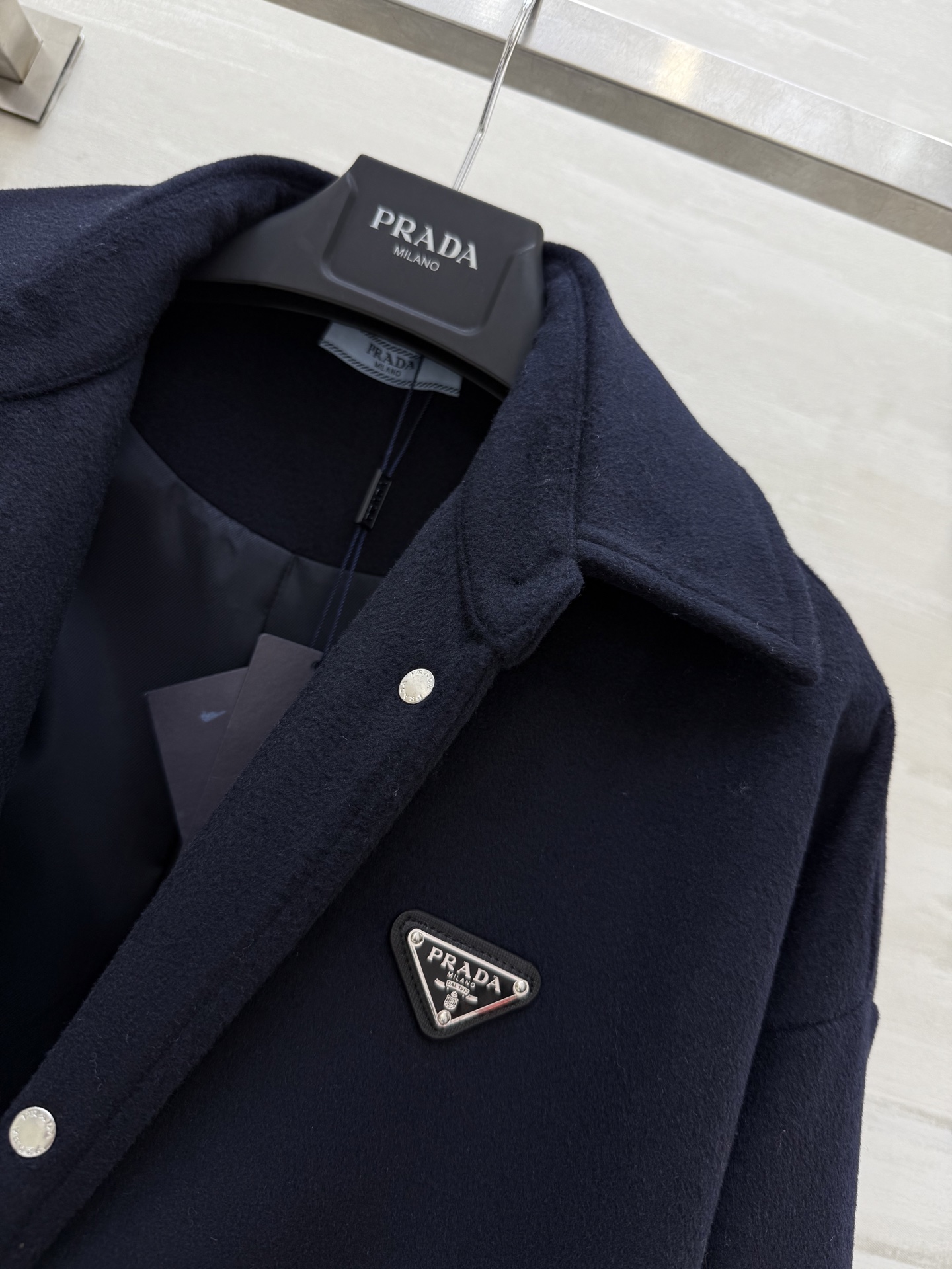 PRADA ニット メンズ 24FW 羊毛 ブルゾン ブラック - 画像 7