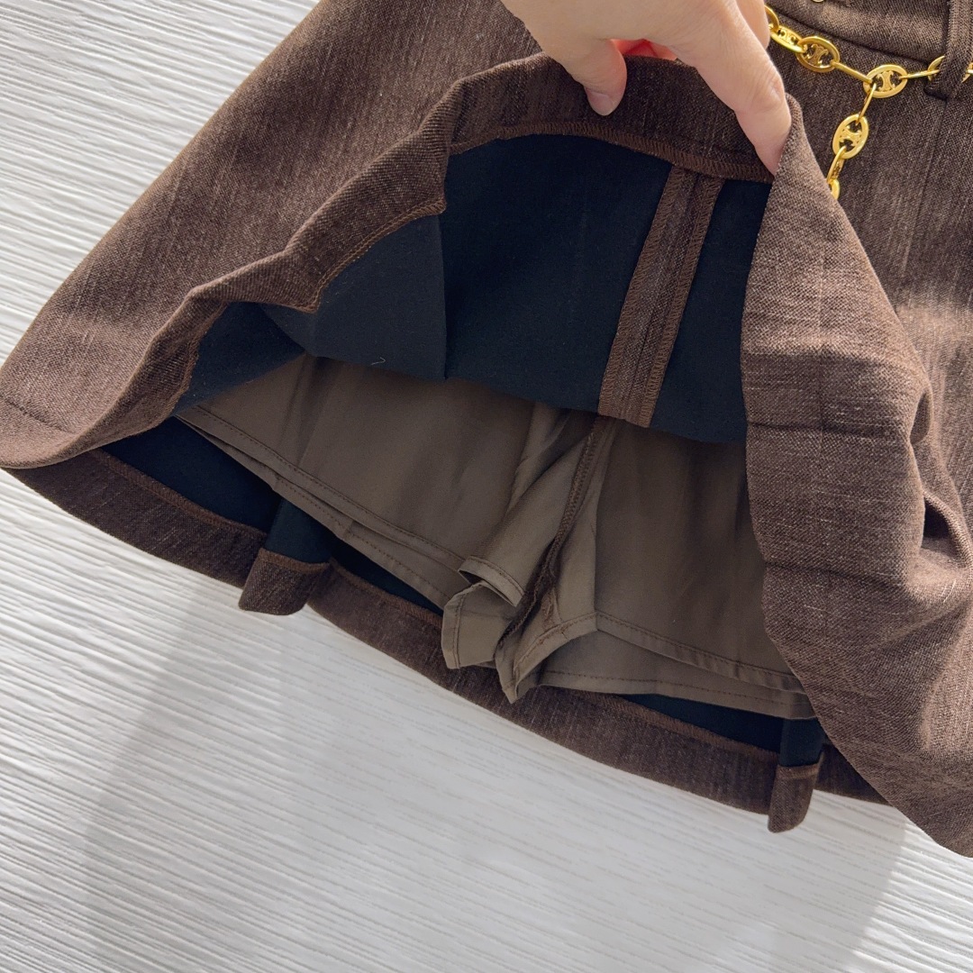 CELINE 510 Celin 2025FW スーツセット ブラウン プリーツスカート 2WAY | ポリエステル63% リヨセル30% レイヨン5% スパンデックス3% - 画像 8