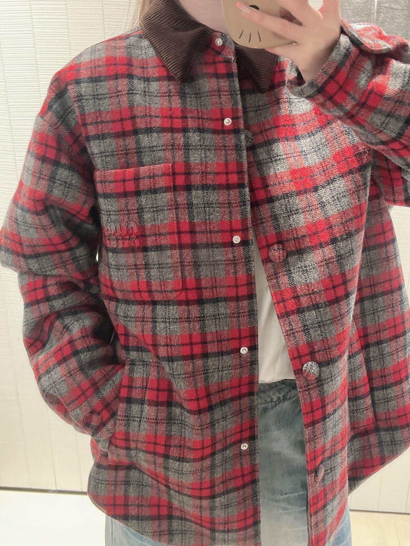 MIUMI 530 25FW秋冬 新作 レッドチェック シャツスタイル ダウンジャケット 棕褐色灯芯绒 フリーサイズ | SML - 画像 2