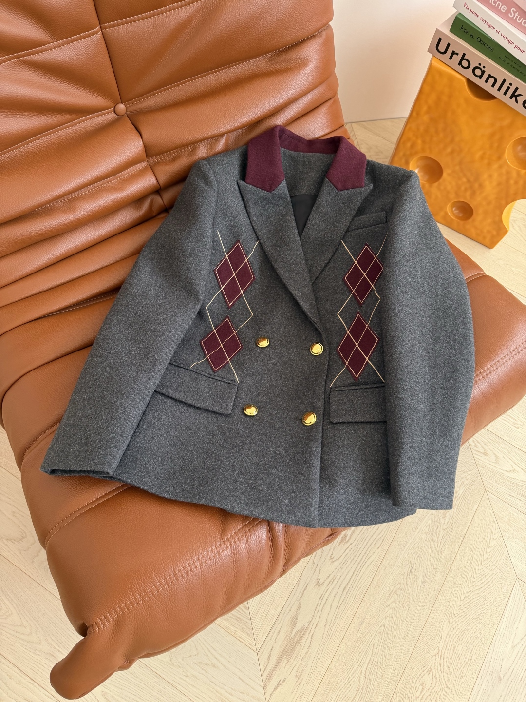 560 レトロ ファッション 25秋冬 ダブルブレスト プリーツスカート ウール ボルドー刺繍 グレー | ファッションセット - 画像 2