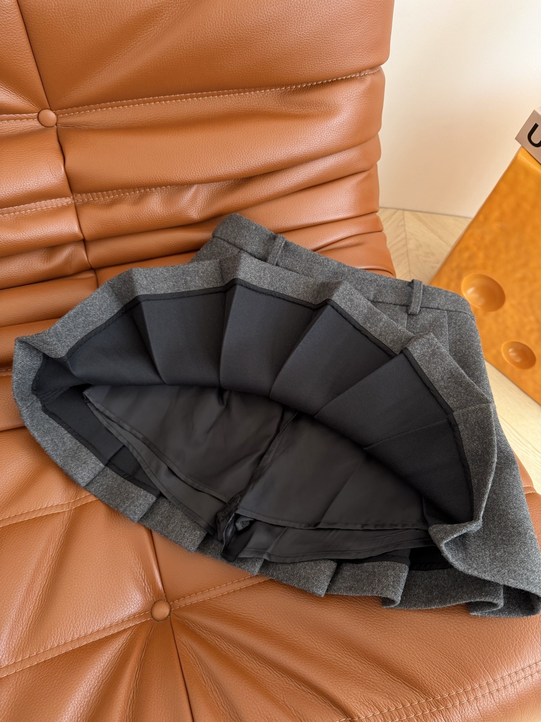 560 レトロ ファッション 25秋冬 ダブルブレスト プリーツスカート ウール ボルドー刺繍 グレー | ファッションセット - 画像 8