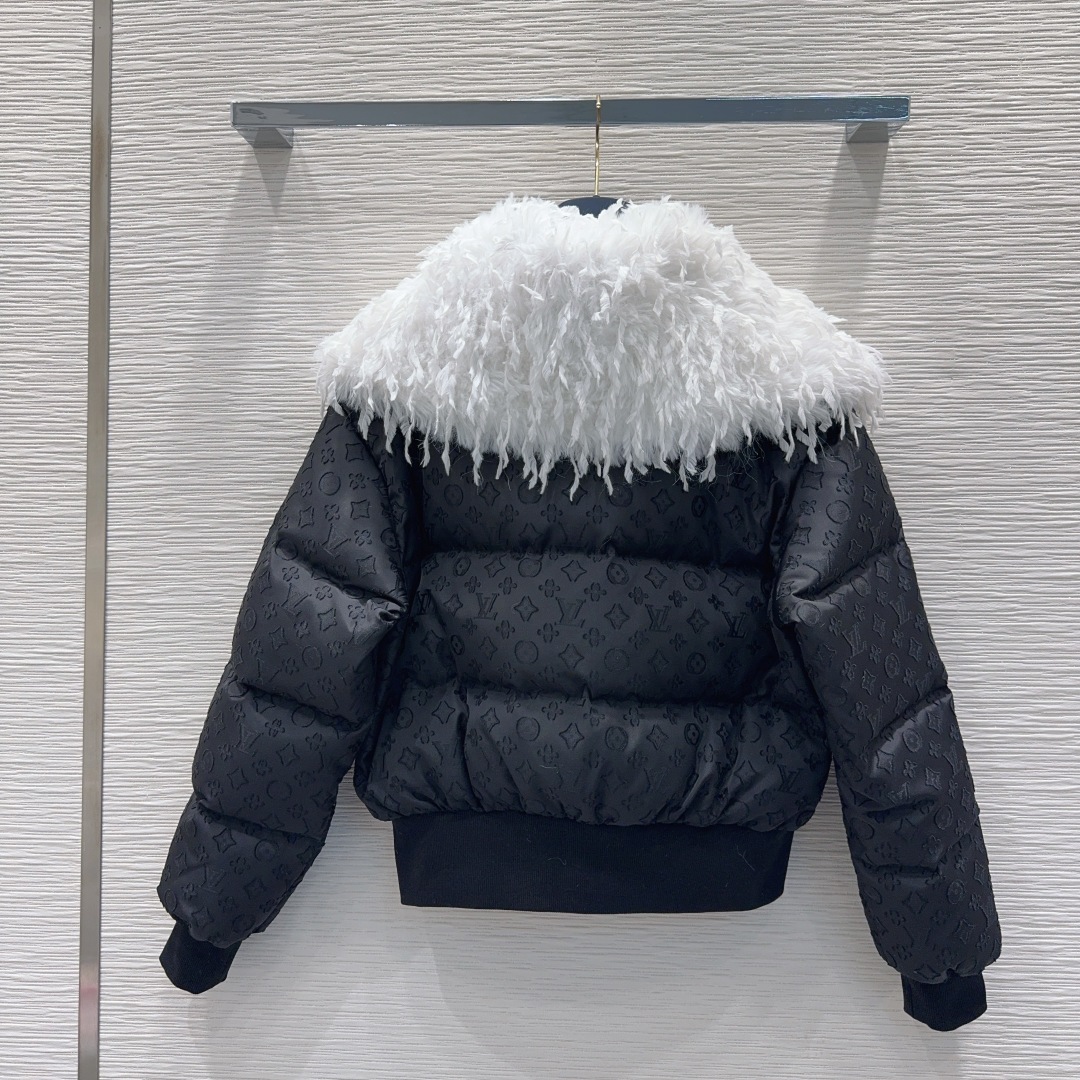 ルイ・ヴィトン 610 ファー襟ニット ブラック | 2025FW 新作 ミリタリーバルブ フェルト インサート ロゴプリント ファイバー素材 ショートジャケット 保暖性抜群 2Way サイズSML - 画像 7