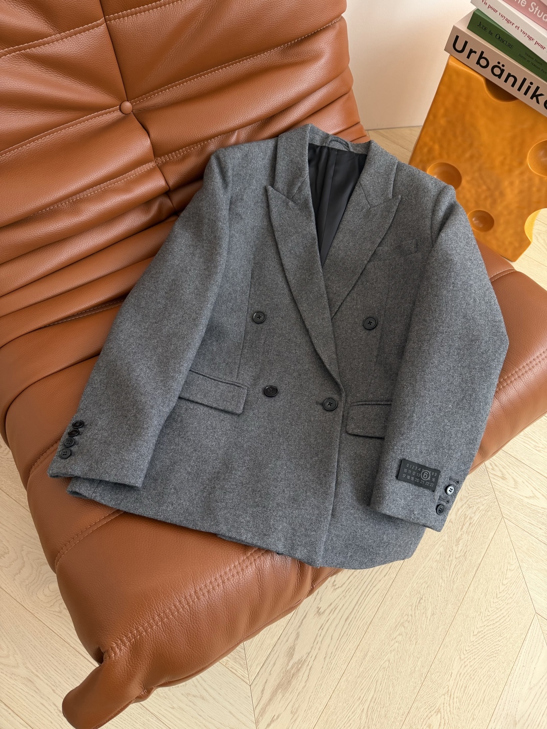 （ブランド名未記載）25FW デジタル袖標 ブレザー セットアップ シルク混 灰色 縦型ボタン 2WAY 3WAY 普段着 通勤 3色展開 - 画像 2