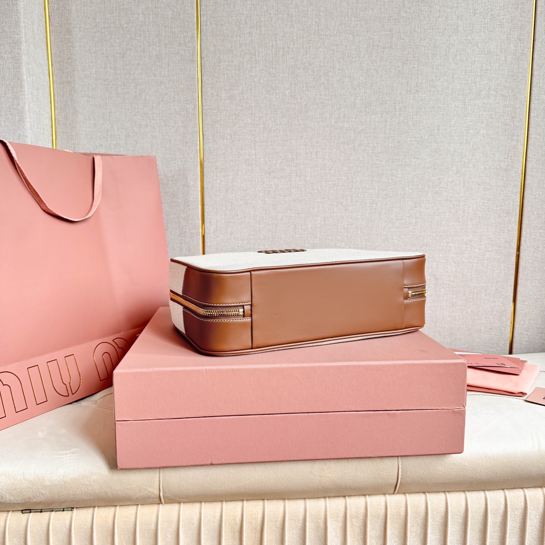 Miu Miu 5BB117Miu 公文バッグ キャンバス ベージュ - 画像 5