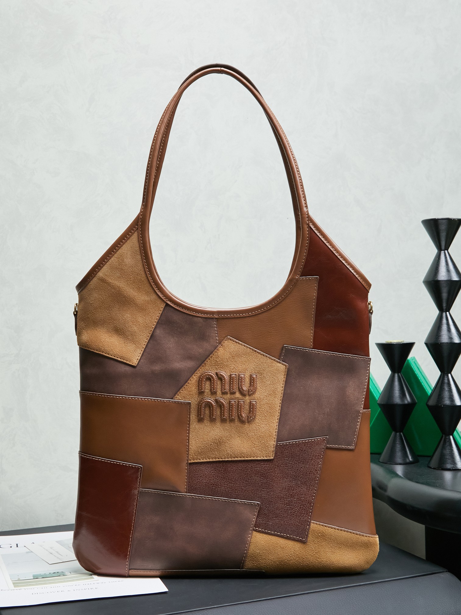 Miu Miu ハンドバッグ パッチワーク ブラウン レザー製