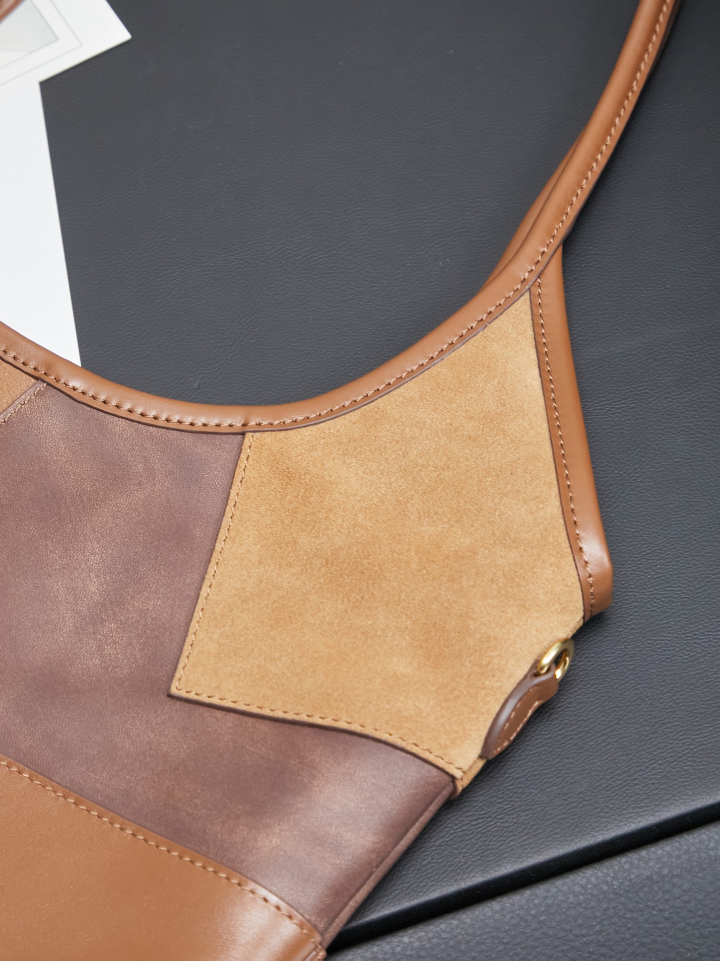 Miu Miu ハンドバッグ パッチワーク ブラウン レザー製 - 画像 6