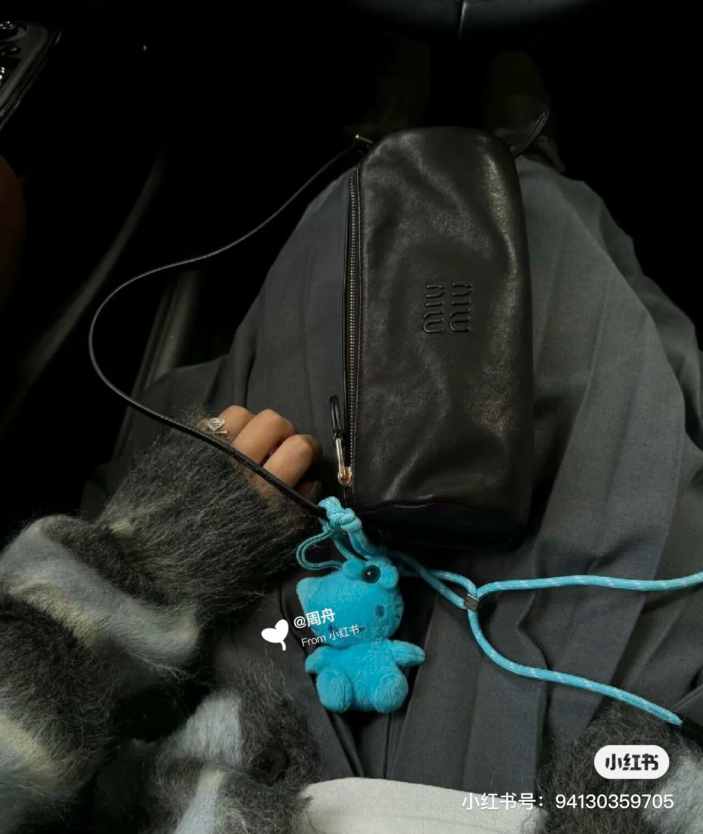 MiuMiu バッグ|コンパクト|黒|レザー - 画像 5