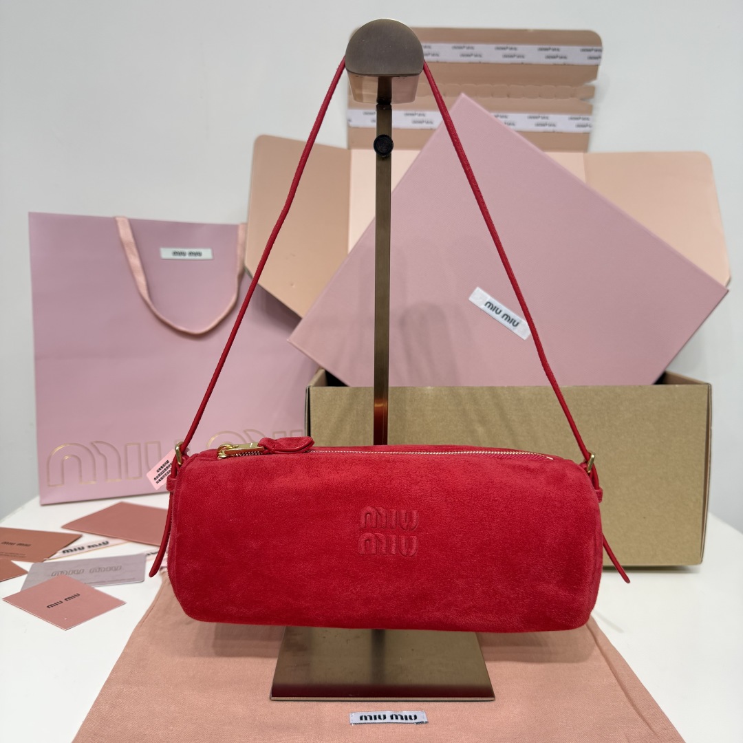 Miu Miu サイドバッグ | レッド | ファブリック | MADE IN ITALY