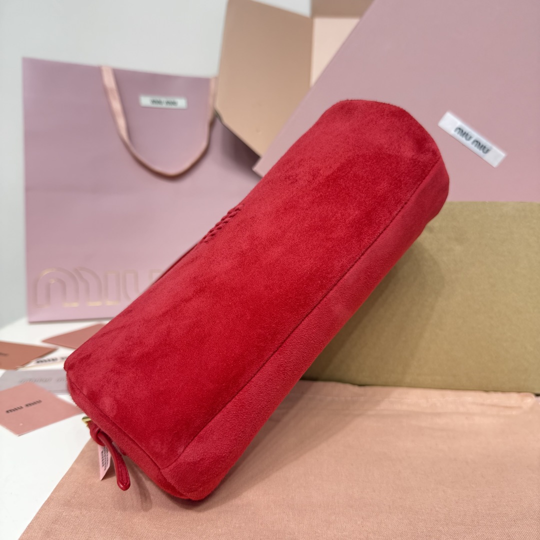 Miu Miu サイドバッグ | レッド | ファブリック | MADE IN ITALY - 画像 4
