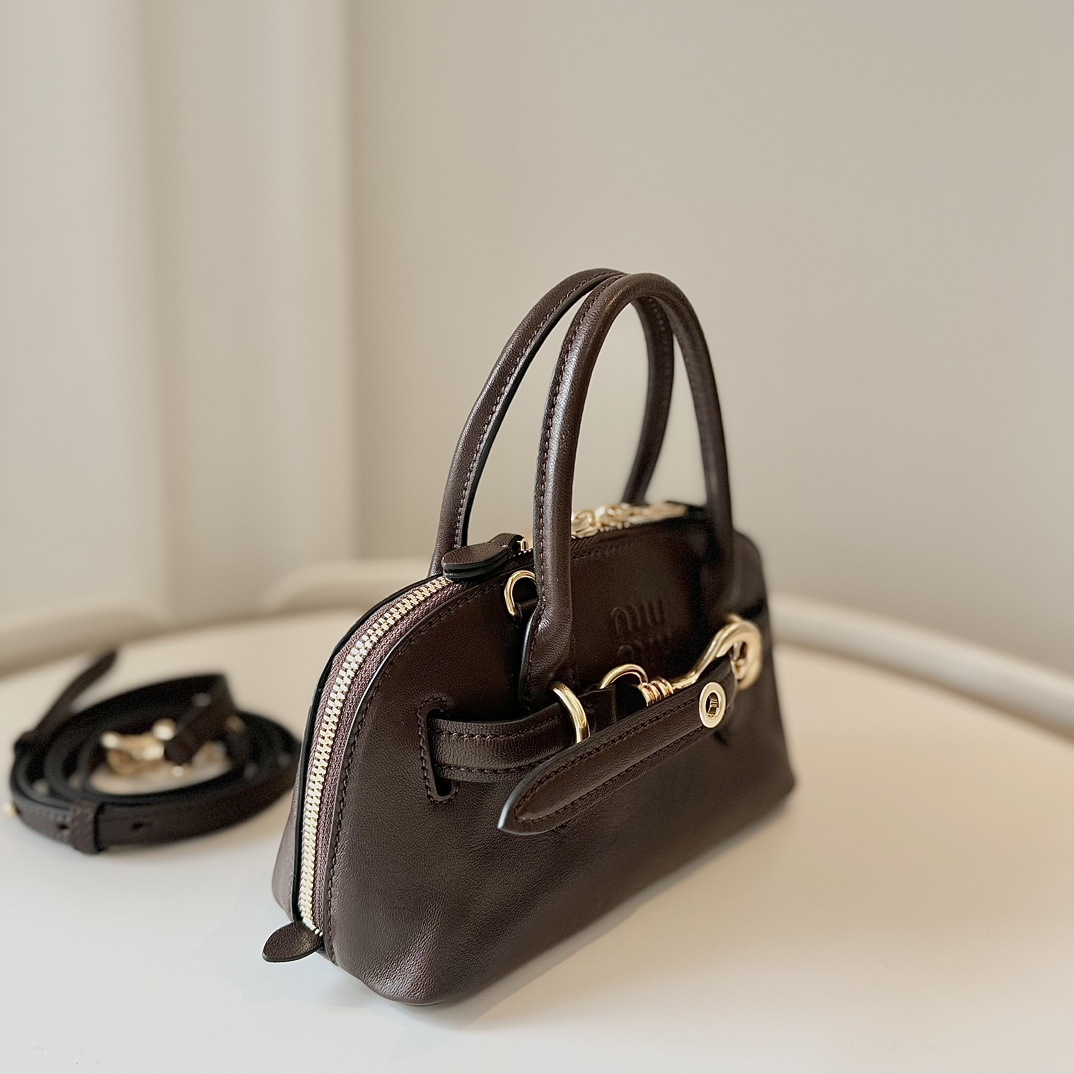 Miu Miu レディース バッグ トート レザー 茶色|コンパクト| MADE IN ITALY - 画像 3