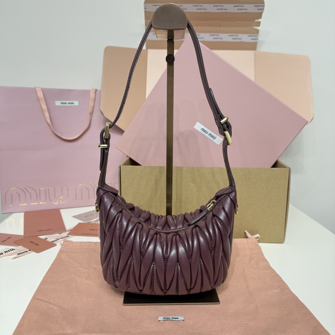 Miu Miu レディース ハンドバッグ コンパクト ブラウン レザー - 画像 3