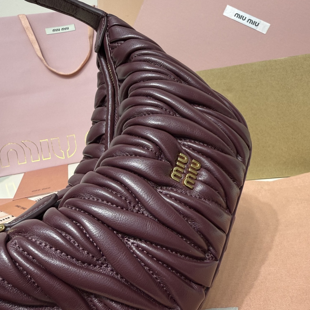 Miu Miu レディース ハンドバッグ コンパクト ブラウン レザー - 画像 6