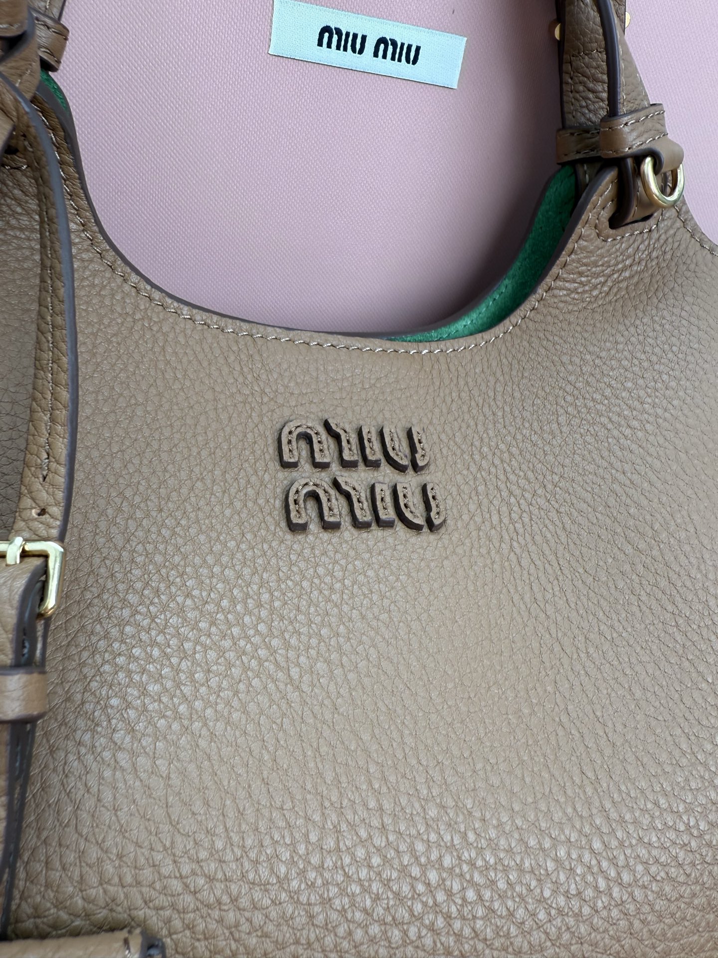 Miu Miu ハンドバッグ | トートバッグ | コンパクト | ベージュ/グリーン - 画像 4