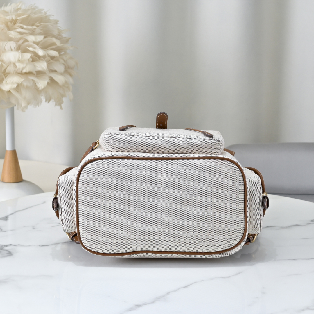 MIU MIU リュック トートバッグ 軽量 ベージュ - 画像 4