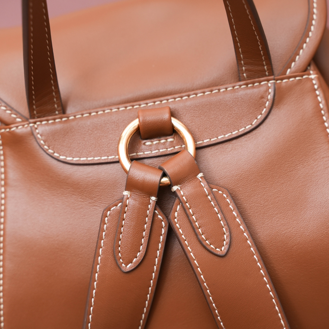 Miu Miu レディース リュック 本革 ブラウン - 画像 5