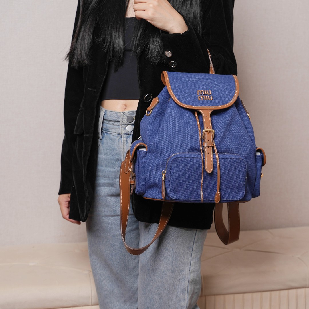 Miu Miu リュックサック | ブルー リュック ブルー ナイロン素材 - 画像 4