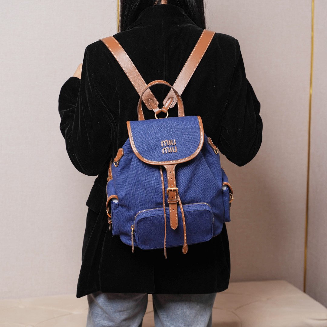 Miu Miu リュックサック | ブルー リュック ブルー ナイロン素材 - 画像 5