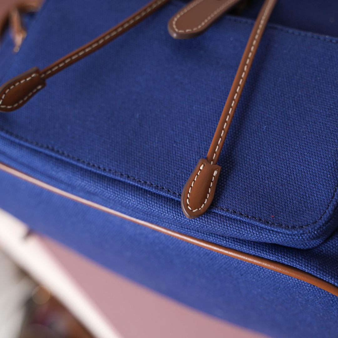 Miu Miu バックパック | リュック | ベルト調ストラップ | ブルー - 画像 5
