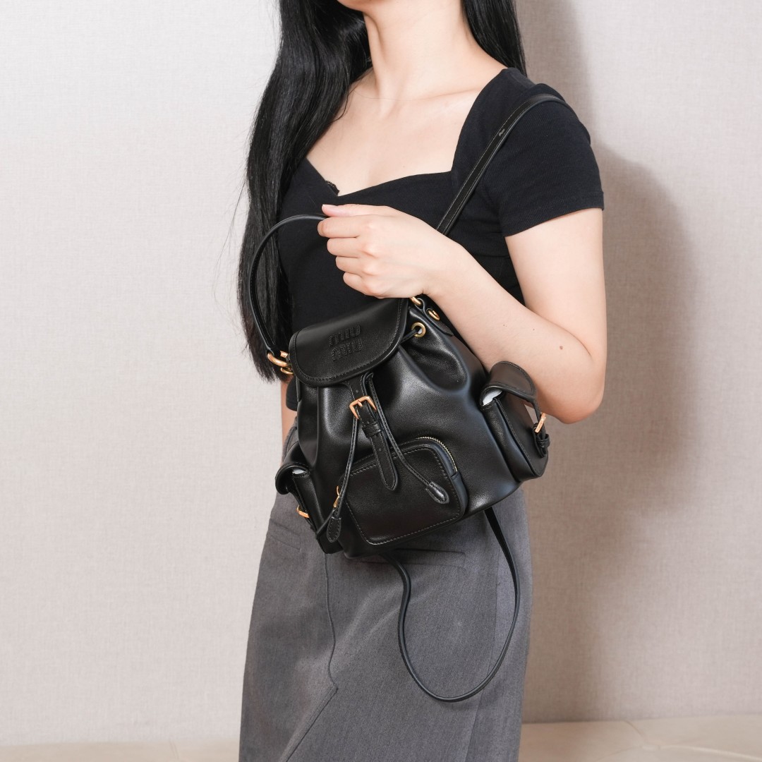 MIIU バックパック|コンパクト|黒