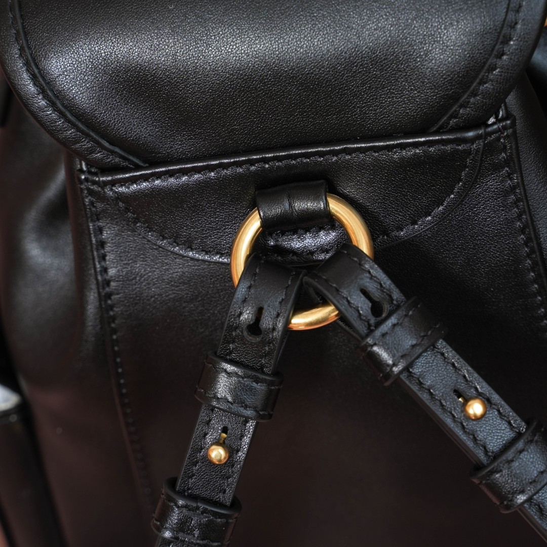 Miu Miu バックパック|レザー|コンパクト|ブラック - 画像 5