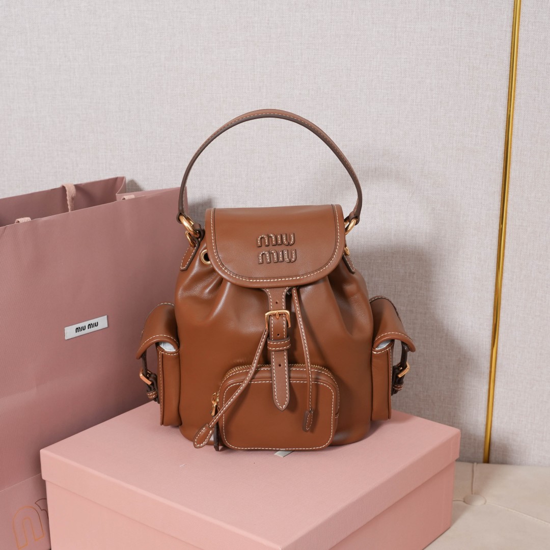 Miu Miu バッグ かばん ポケット付き ブラウン - 画像 2