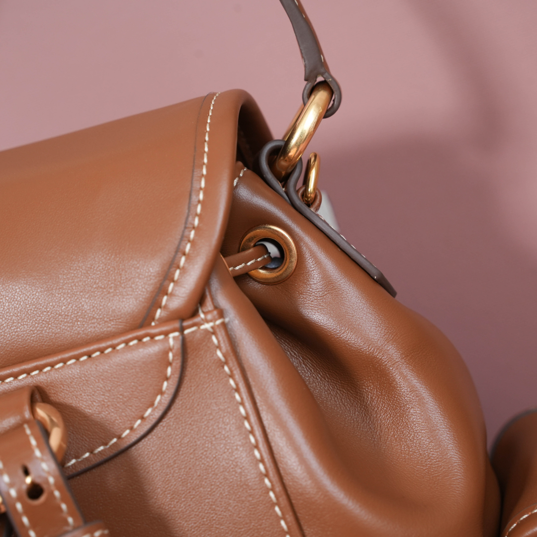 Miu Miu バッグ かばん ポケット付き ブラウン - 画像 4