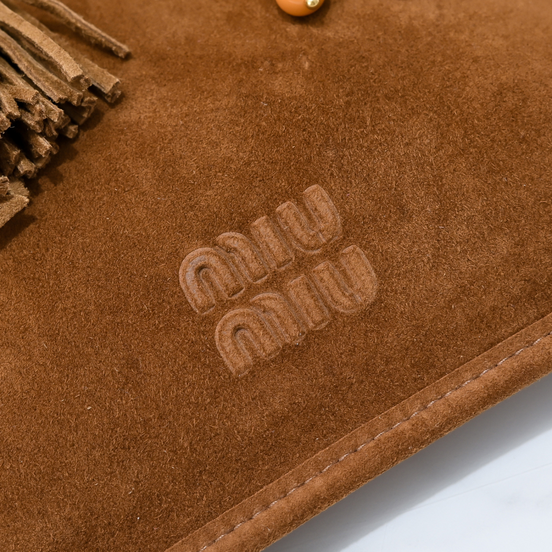 Miu Miu フェイクスエード ボストンバッグ | 軽量 | ブラウン - 画像 6