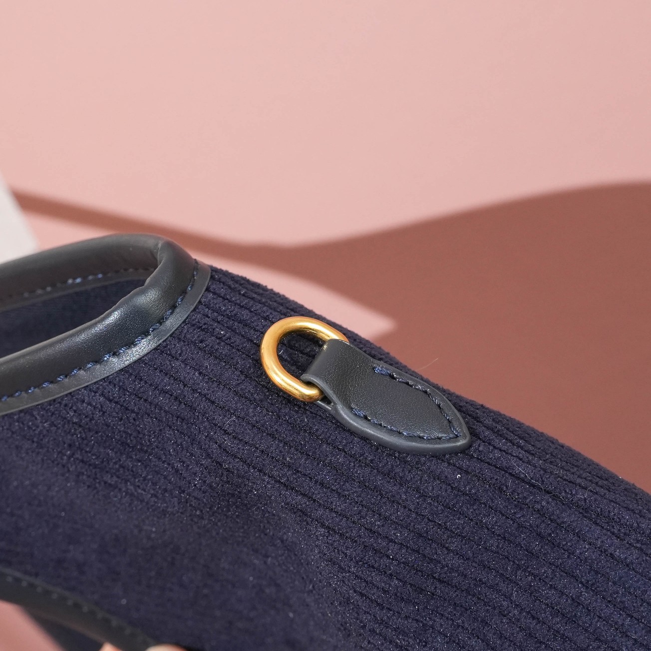 Miu Miu ミュウミュ キャンバストートバッグ | ナイロン コンパクト 安心収納 ブルー - 画像 4