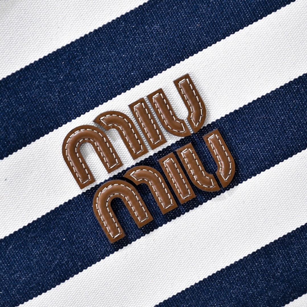 Miu Miu デニムトートバッグ|コンパクト|紺白ストライプ - 画像 5